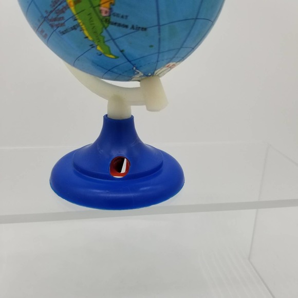 Vintage Novelty Pencil Sharpener World Globe Plastic Spins Desk Decor Office - Picture 4 of 8